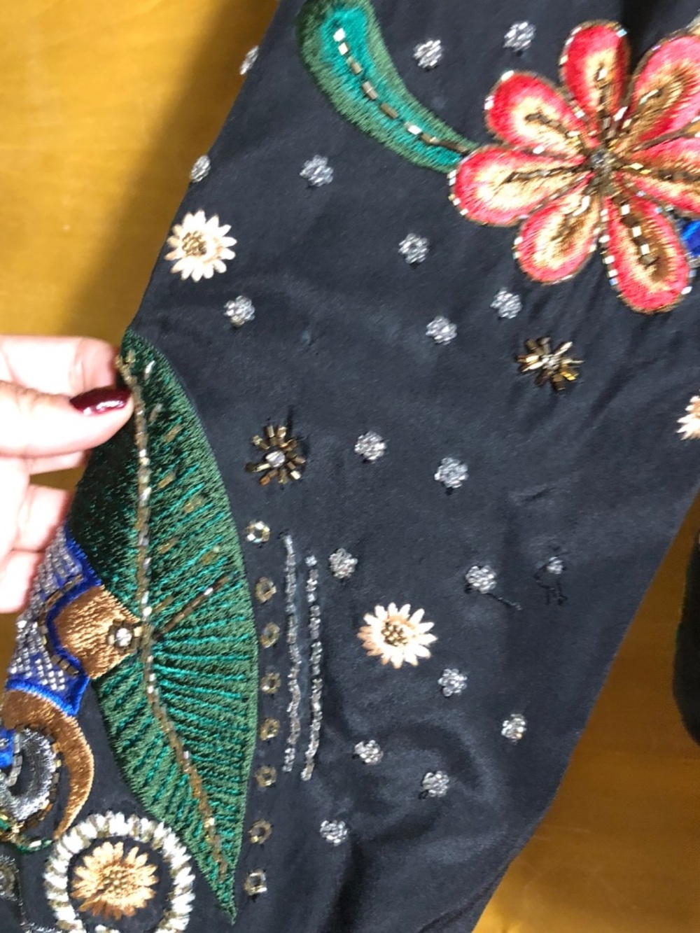 Alice + Olivia Felisa Floral Embroidery Embellished Silk Bomber Jacket in size L - Picture 14 of 14